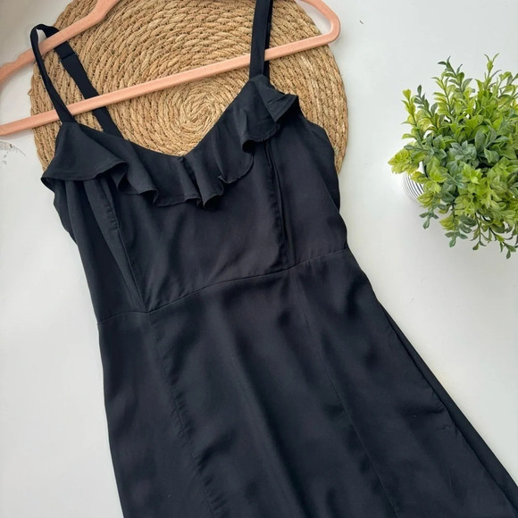OLD NAVY Black Fit & Flare Ruffle-Trimmed Maxi Cami Dress Size Small - Picture 6 of 15